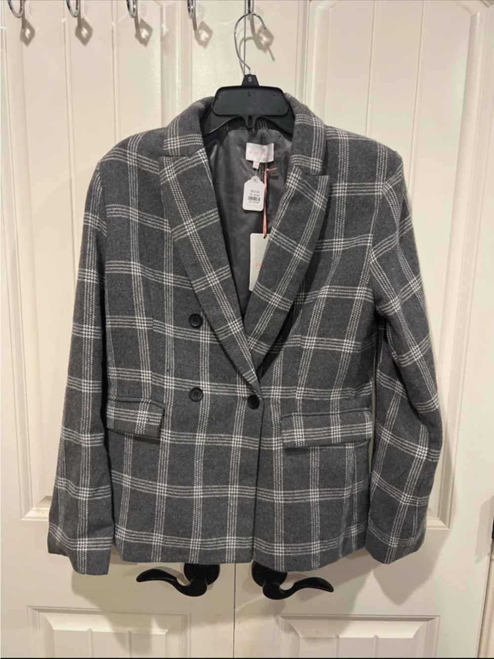 entro Gray Plaid Double-Breasted Blazer
